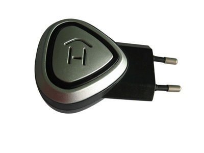 手機充電51-東營世紀緣-東營世紀緣汽車用品、東營汽車用品批發、東營汽車美容、汽車用品、汽車裝飾、汽車美容、汽車用品批發、汽車服務連鎖、東營汽車裝飾、東營汽車裝飾用品、汽車美容養護產品、3M鈦金高隔熱太陽膜、廣東清欣