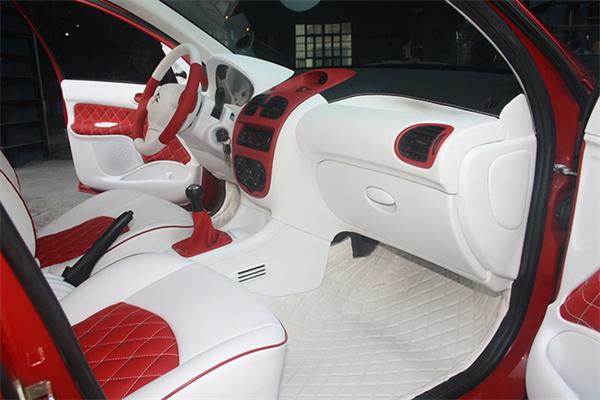 領航舵汽車裝飾 以專業與匠心，為您的愛車增添魅力與舒適